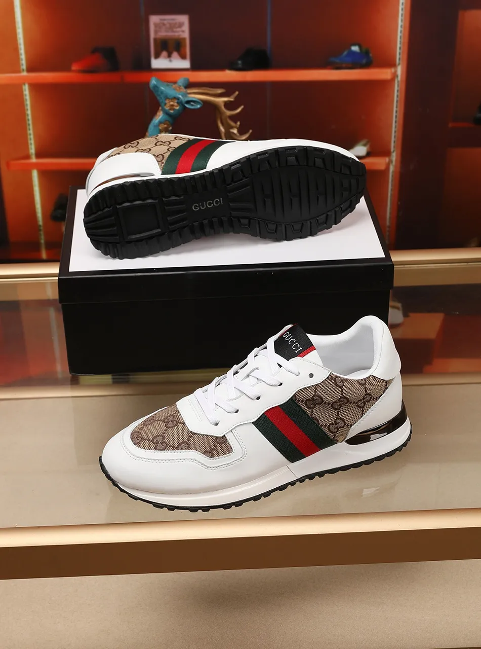Factory price: 400💰"GUCCI"⚠️⚠️Top purchasing agent🔍🔍Sold simultaneously at men's HK counters. Sole: The original sole is specially provided by the original factory. The exclusive movable molded sole is super comfortable. The original factory follows the order. 🔍🔍High quality. 💪Details determine the quality. We only make shoes with our heart. You can enter and leave the counter at will. You are welcome to compare. Two colors are available. Size: 38-44, customized 45
